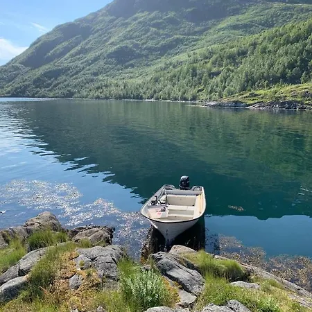 Cabin In Holiday home Jokelfjord